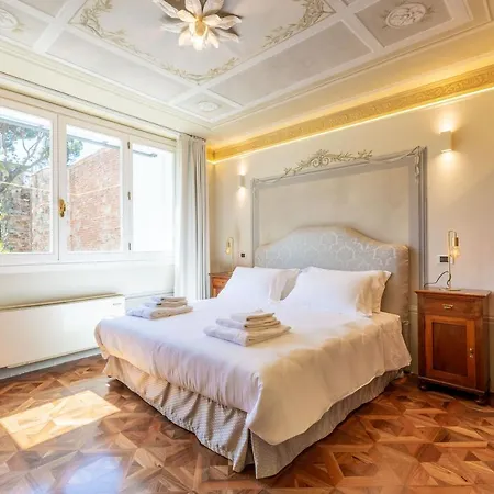 فندق مبيت وإفطار Tortorelli فلورنس