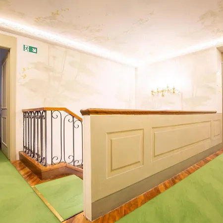 فندق مبيت وإفطار Tortorelli 4*