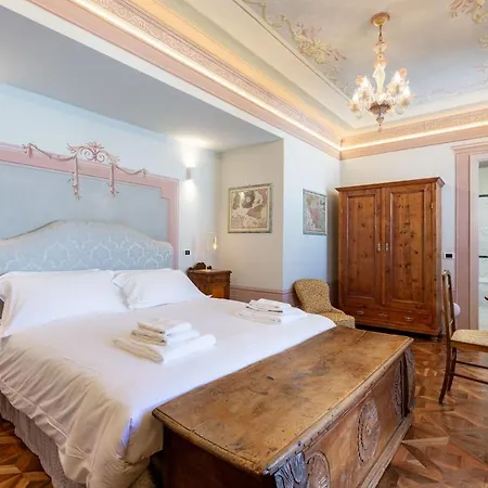 Oda ve Kahvaltı Tortorelli 3*